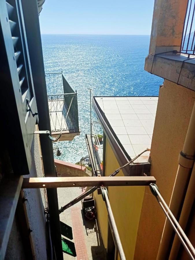 La Piramide Ξενοδοχείο Μαναρόλα Εξωτερικό φωτογραφία